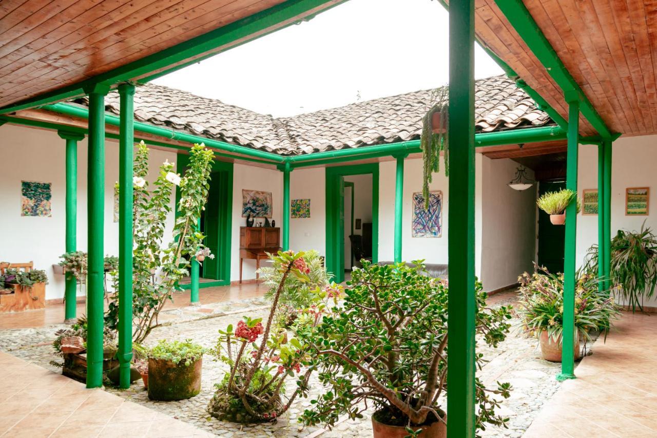 Luzart Hotel Jardin Bagian luar foto